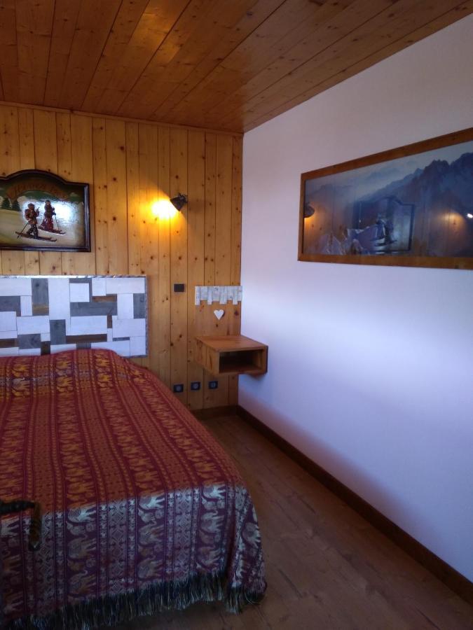 Les Saisies côté Bisanne appartement dans chalet LE Népal Exterior foto